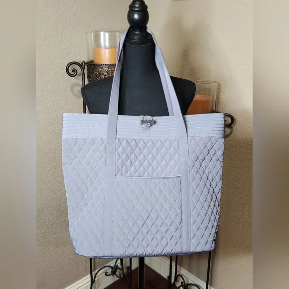 Vera Bradley Carbon Gray Quilted Tote. NWT - Picture 1 of 6